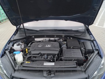 Volkswagen Golf R 2,0 TSI 310 KM DSG7 4Motion &ndash; Więcej Golfa w Golfie